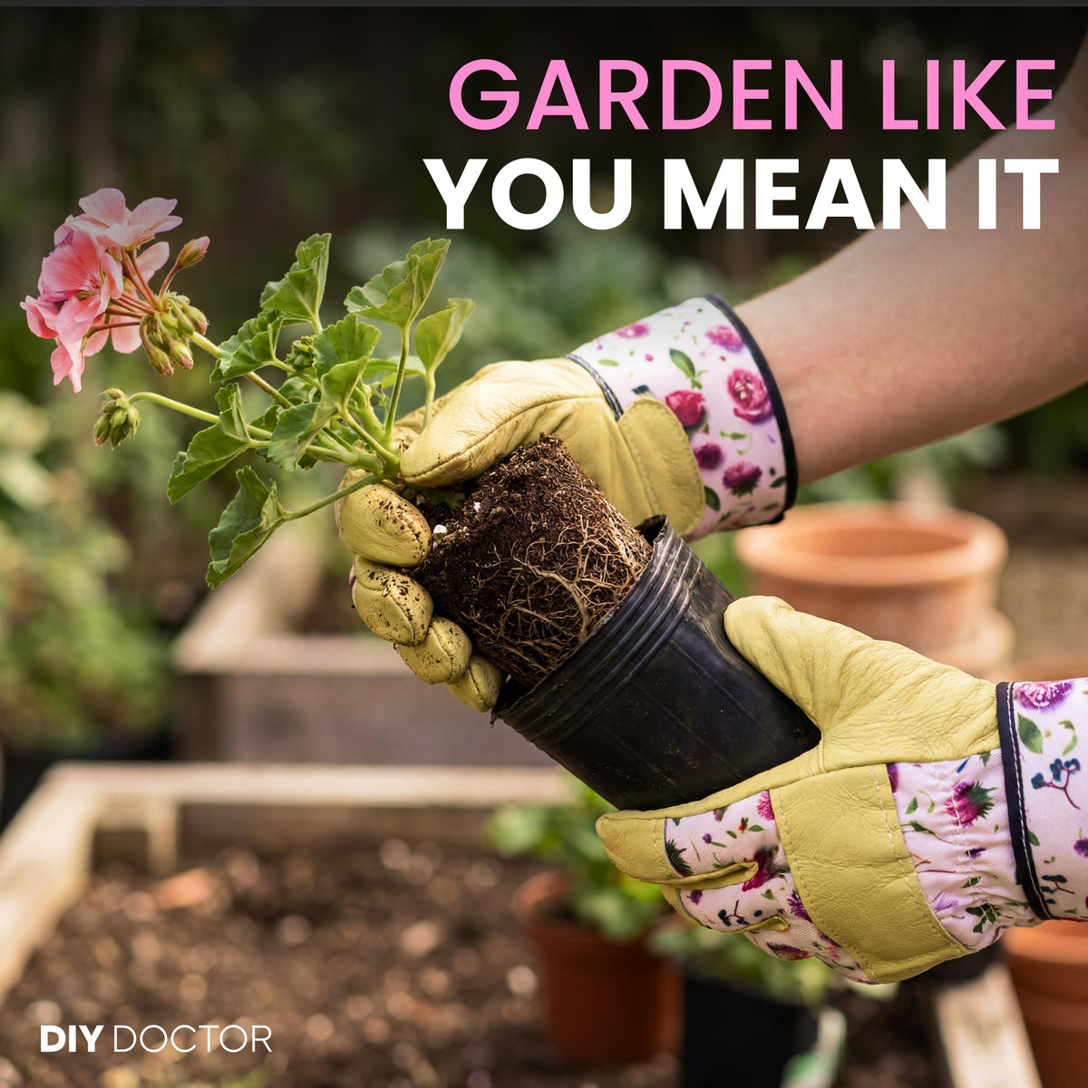 Women's gardening gloves reinforced leather palm